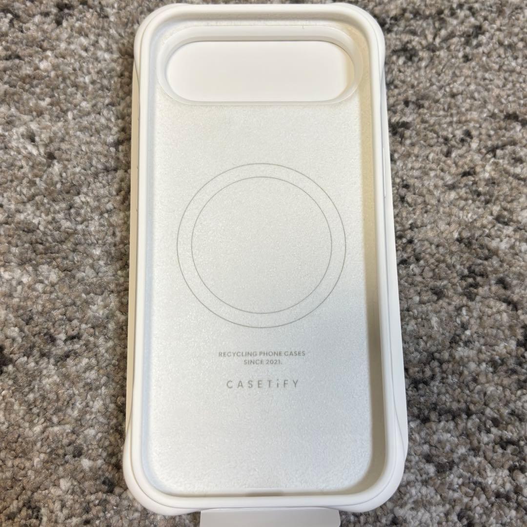 CASETiFY iPhoneAir ウェーブシリコンケース 白 ホワイト