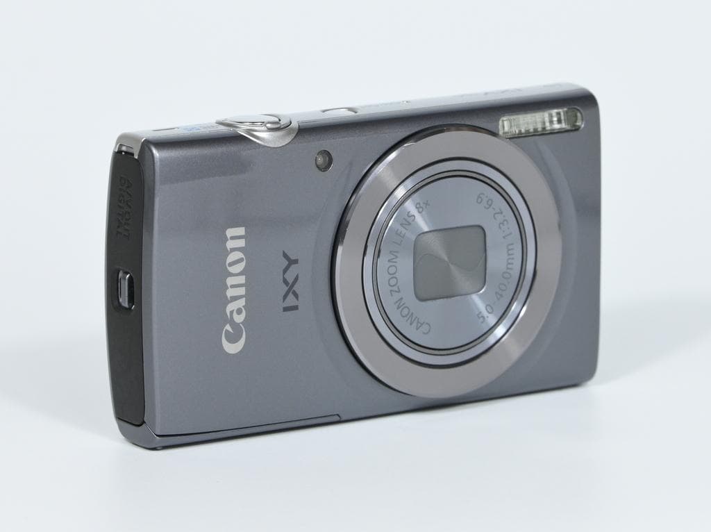 【超美品】 キヤノン　Canon IXY 150 シルバー
