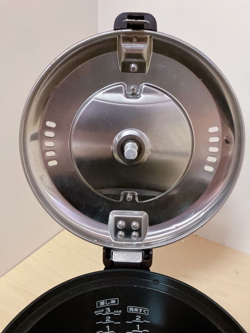 Rinnai リンナイ　都市ガス　3合ガス炊飯器 RR-030FS 2019年製