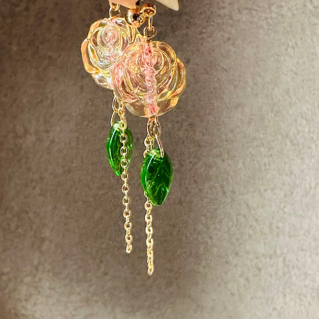 ＊イロアソビ＊　オレンジピンク　薔薇　ピアス