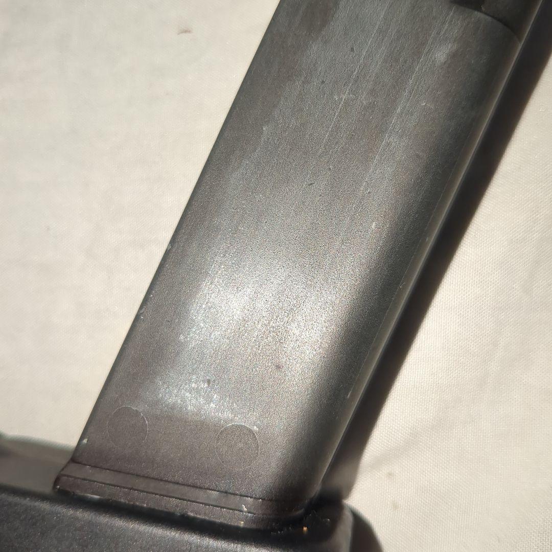 primary airsoft グロック用m4マガジン使用　外部ソースアダプター