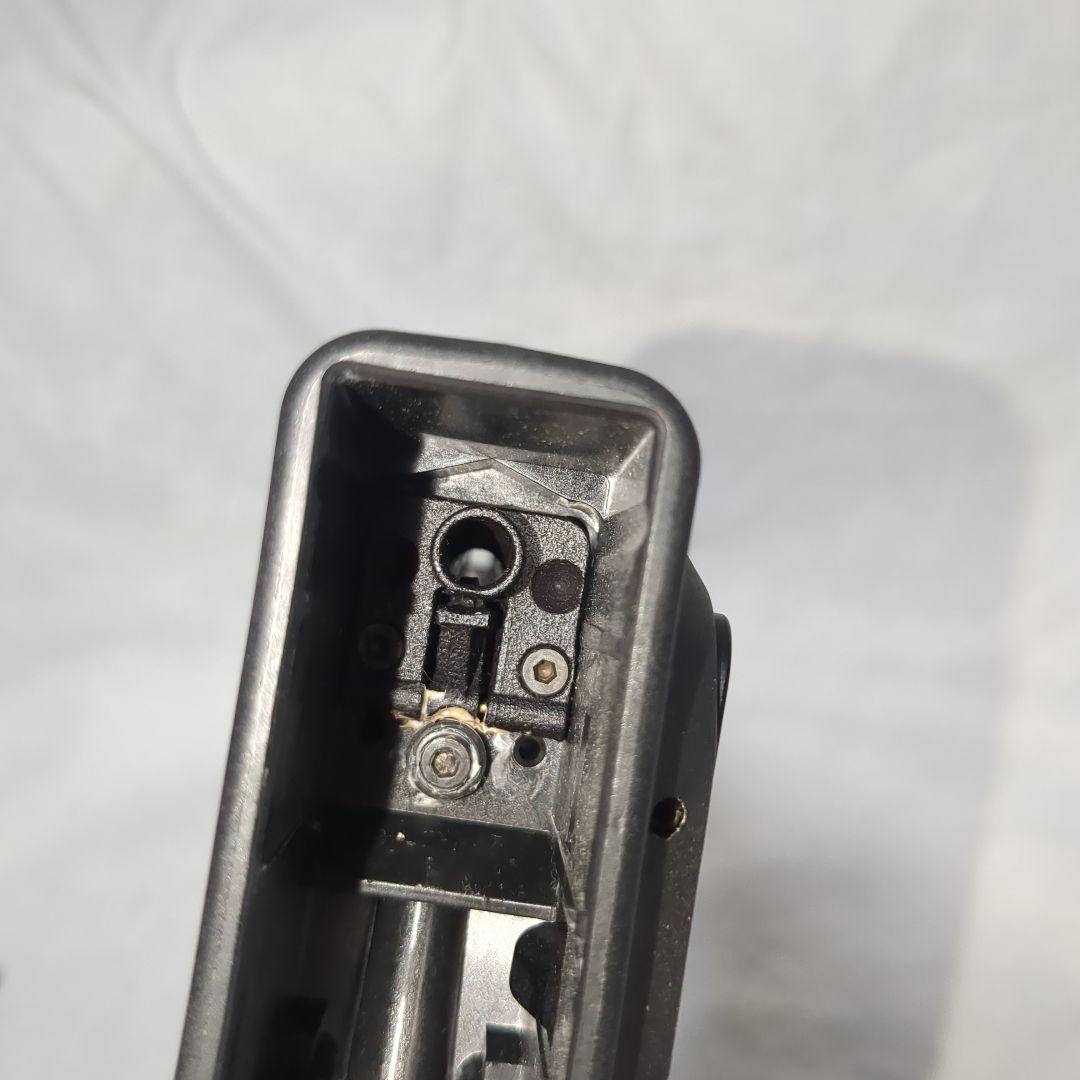 primary airsoft グロック用m4マガジン使用　外部ソースアダプター