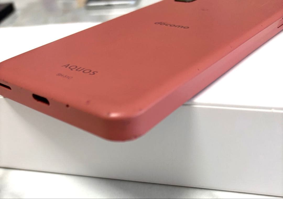 docomo AQUOS SH-51C ピンク