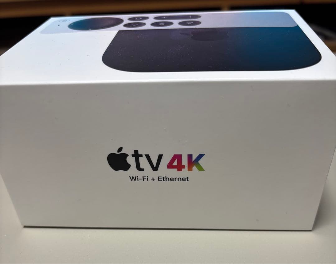 Apple TV 4K (第2世代) 本体とリモコン　128GB