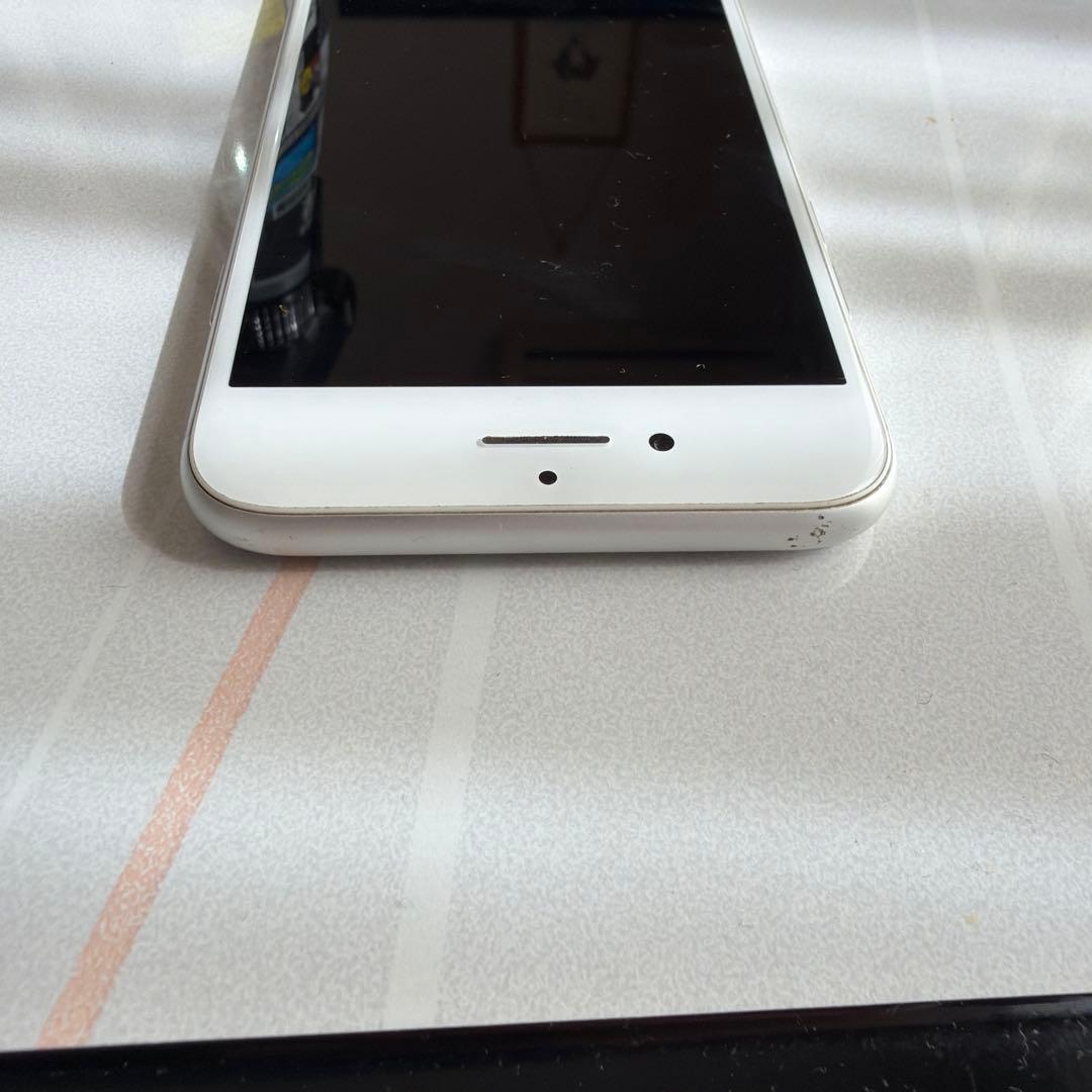 P*h様 iPhone8 32GB シルバー ジャンク品