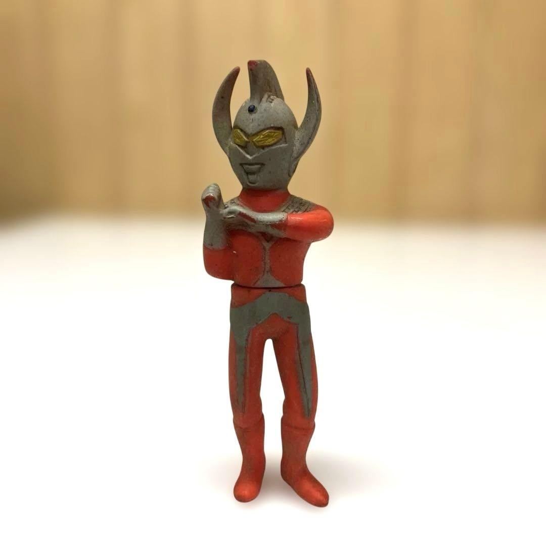 ESH039ブルマァク製「ウルトラマンタロウ」ソフビフィギュア