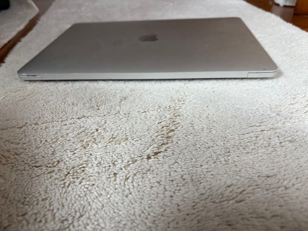 ジャンク品　MacBook Pro 13インチ(2017年型) A1708