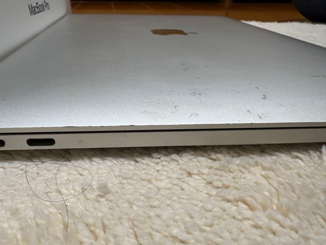 ジャンク品　MacBook Pro 13インチ(2017年型) A1708
