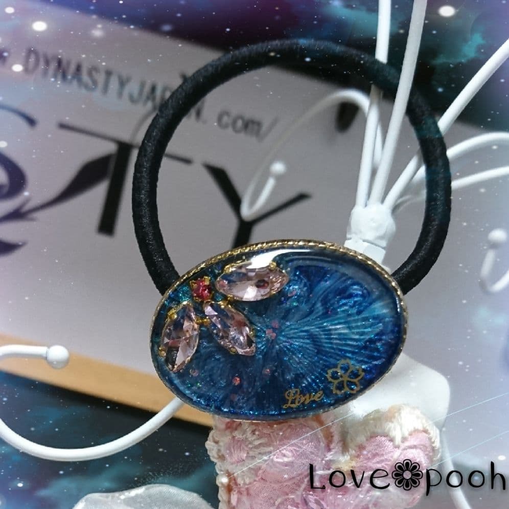 宇宙×ビジュー桜のオーバルヘアゴム