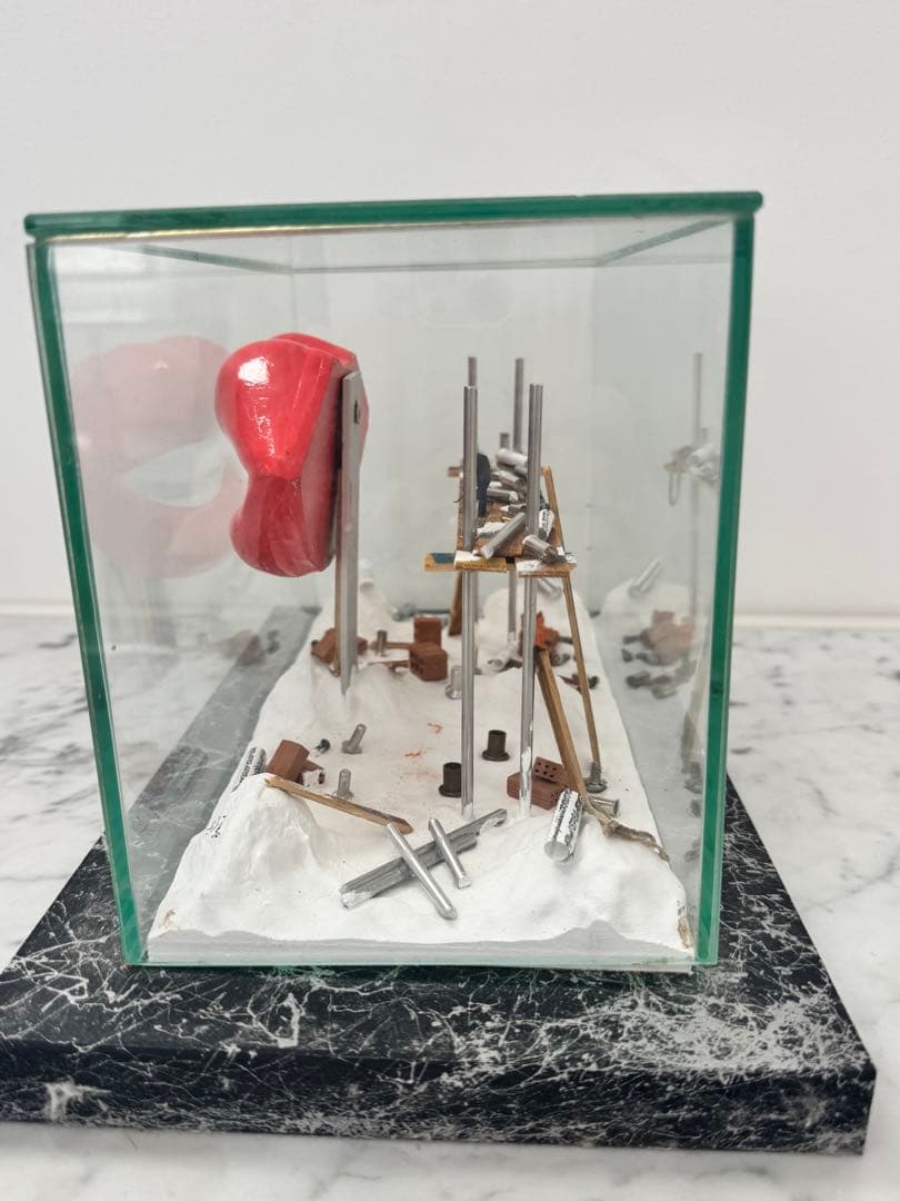 【中古】海外限定 ガラスケース入り立体アート作品