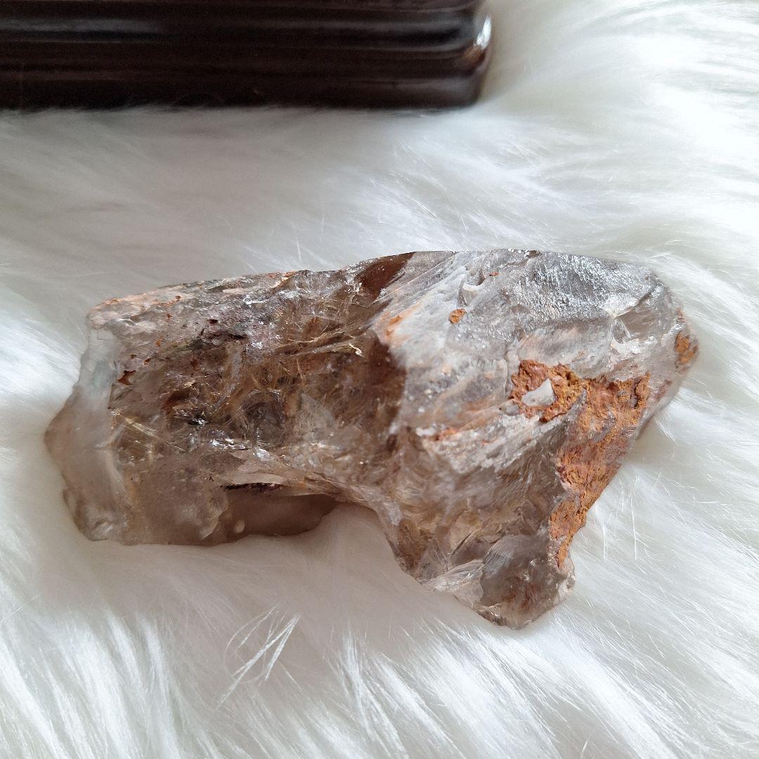 ★天然石★透明感がハンパないルチルクォーツ(台座付)