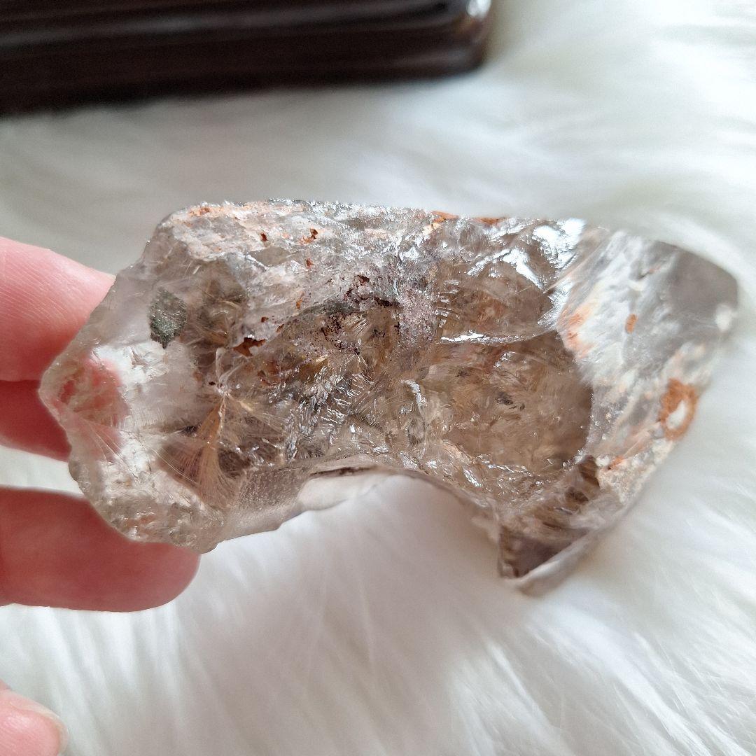 ★天然石★透明感がハンパないルチルクォーツ(台座付)