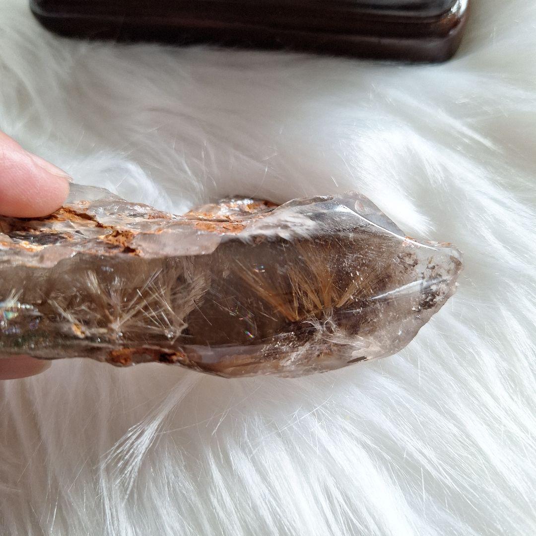 ★天然石★透明感がハンパないルチルクォーツ(台座付)