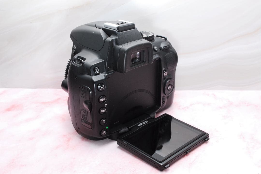 入門機に最適✨Nikon D5000✨一眼レフカメラ✨スマホ転送OK