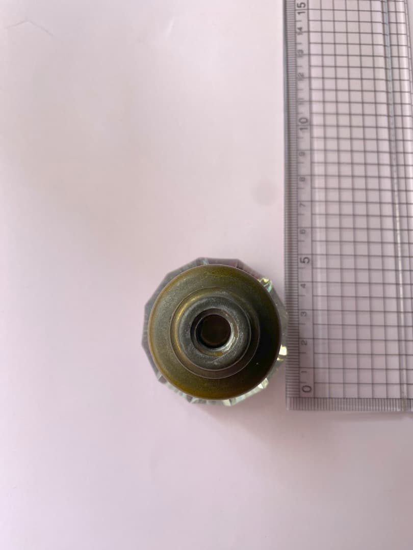 h.d.m.c 　アンティーク　　ガラス＆金属ドア・ノブ　3個セット