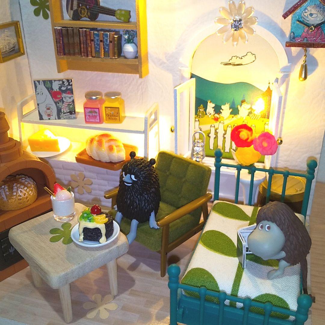 MOOMINフィギュア＆ドールハウス【LEDライト、カバー付き】セット