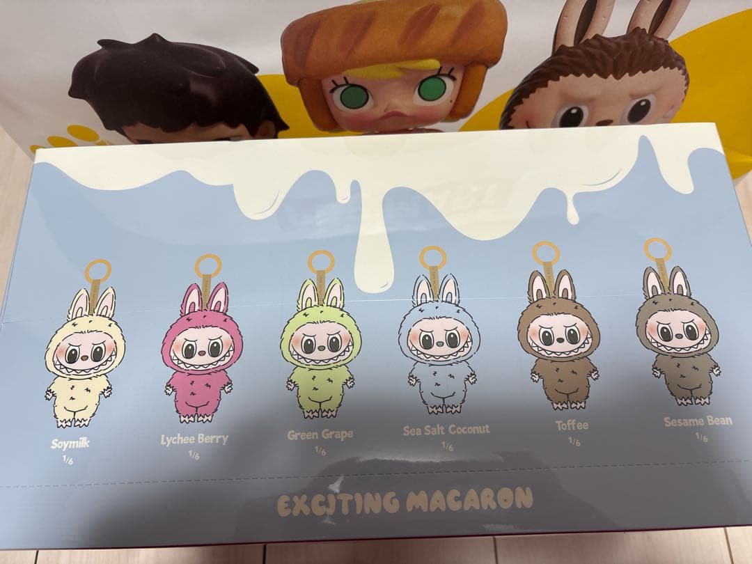 【正規品】ラブブ マカロン EXCITING MACARON アソート 1箱