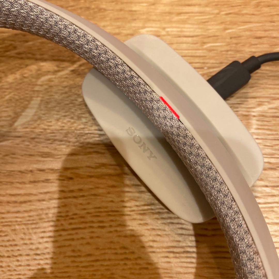 美品　SONY SRS-WS1 ウェアラブルネックスピーカー