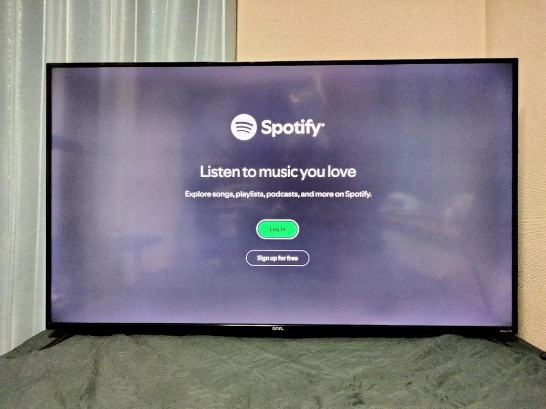 横浜駅から３０Km以内は無料配送　50インチ４Kスマート　チューナーレス