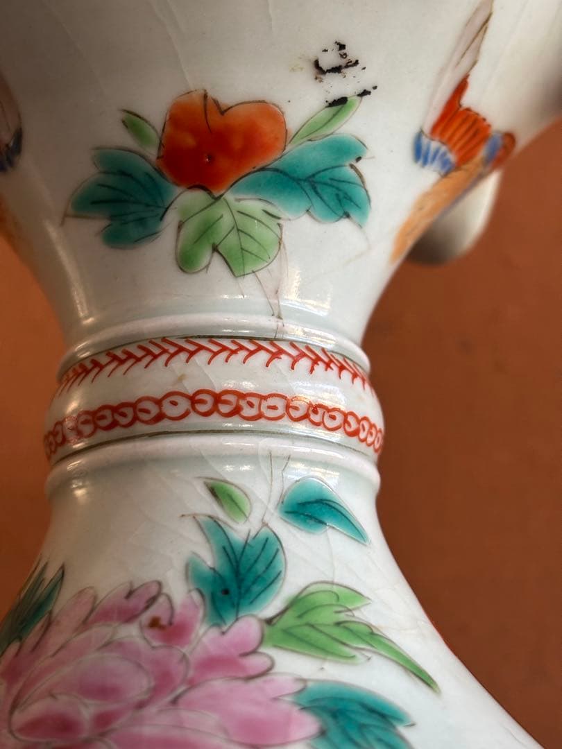 江戸期柿右衛門色絵牡丹花蝶鳳凰歌舞伎役者文尺ニ寸輪花しぼり口瓶　検輸出用初期