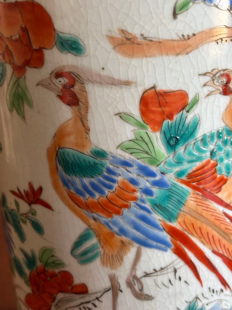 江戸期柿右衛門色絵牡丹花蝶鳳凰歌舞伎役者文尺ニ寸輪花しぼり口瓶　検輸出用初期