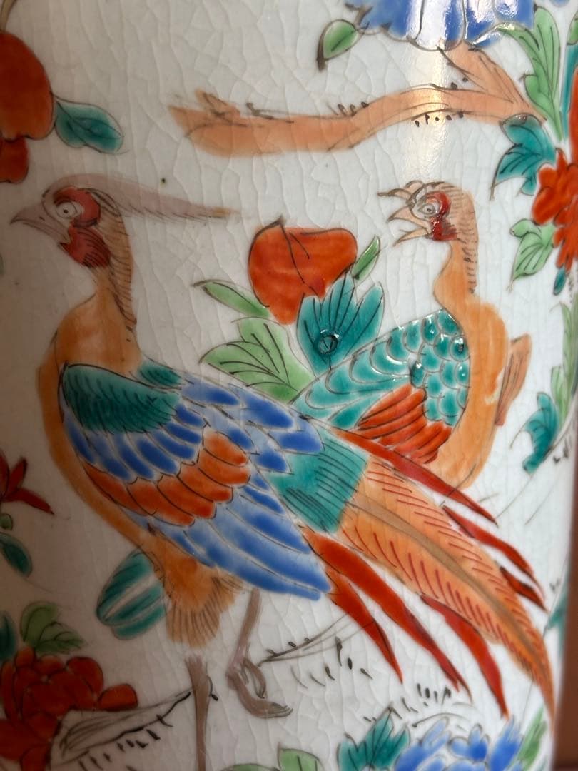 江戸期柿右衛門色絵牡丹花蝶鳳凰歌舞伎役者文尺ニ寸輪花しぼり口瓶　検輸出用初期