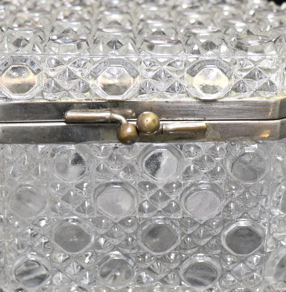 オールド・バカラ 1890年 大型 ディアマン・ピエーリー ジュエリーボックス