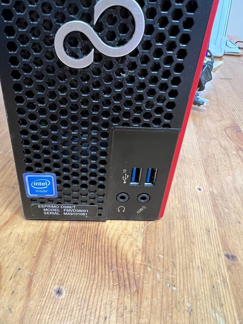 富士通 ESPRIMO FMVD38001