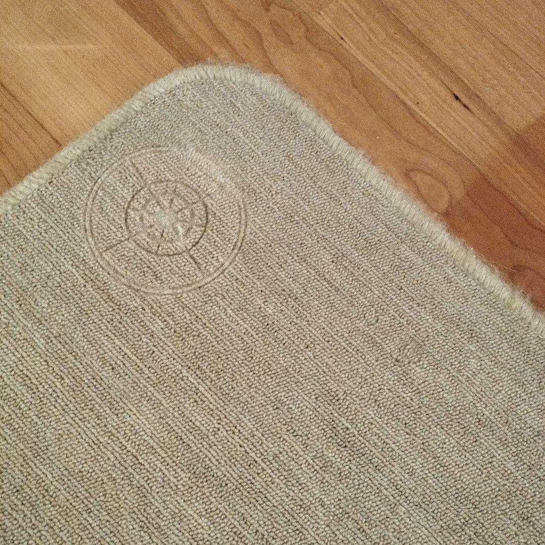 ピアノ防音絨毯(防音マット) イトマサベージュ縦型ピアノ(アップライトピアノ)用