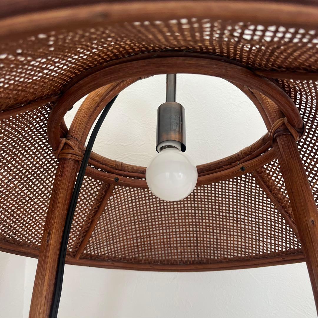 コイズミ産業　ラタン製フロアスタンド ブラウン