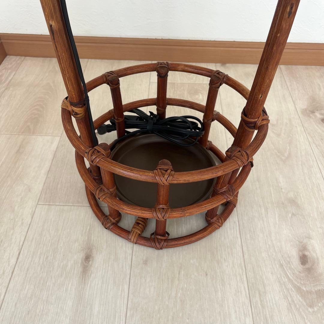 コイズミ産業　ラタン製フロアスタンド ブラウン
