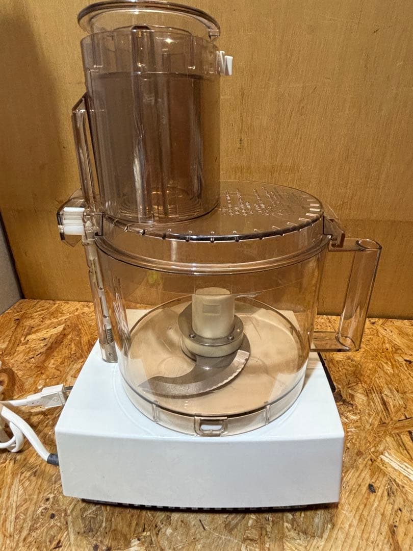 フードプロセッサー DLC-8PLUS クイジナート