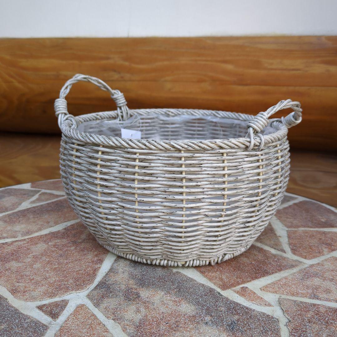 《a様ご注文分》ラウンドバスケット寄せ植えとクラウンフクロウくんセット