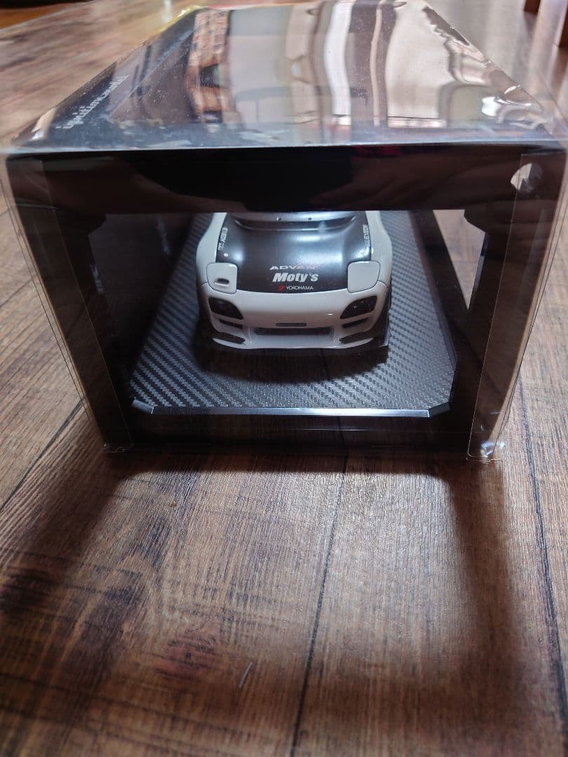 イグニッションモデル1/18マツダRX-7FD3S FEEDホワイト