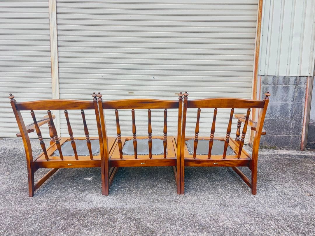 オールドKarimoku家具コロニアルシリーズ カリモクソファ値下げ！