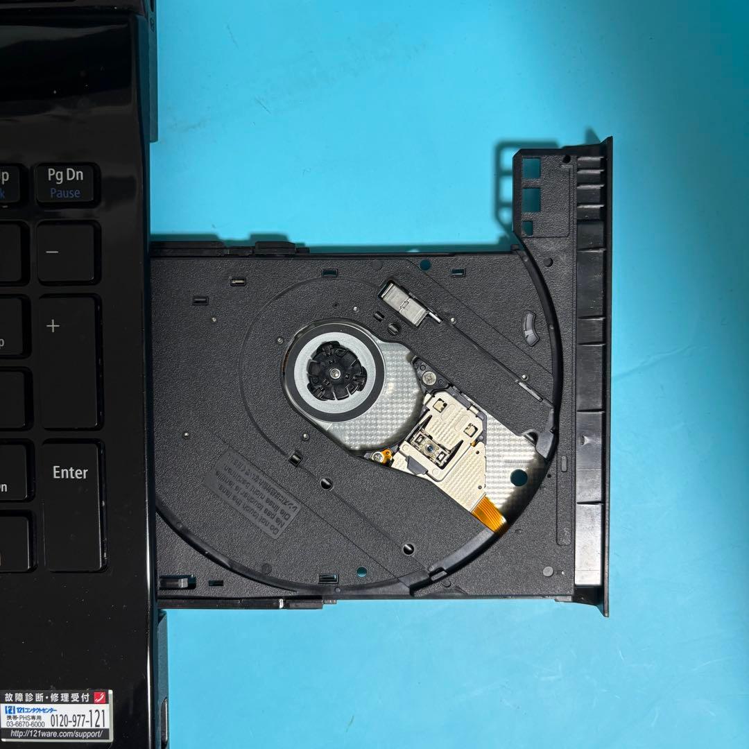 【高スペック‼】【Office】Win11★6世代i3★新品SSD★メモリ8GB