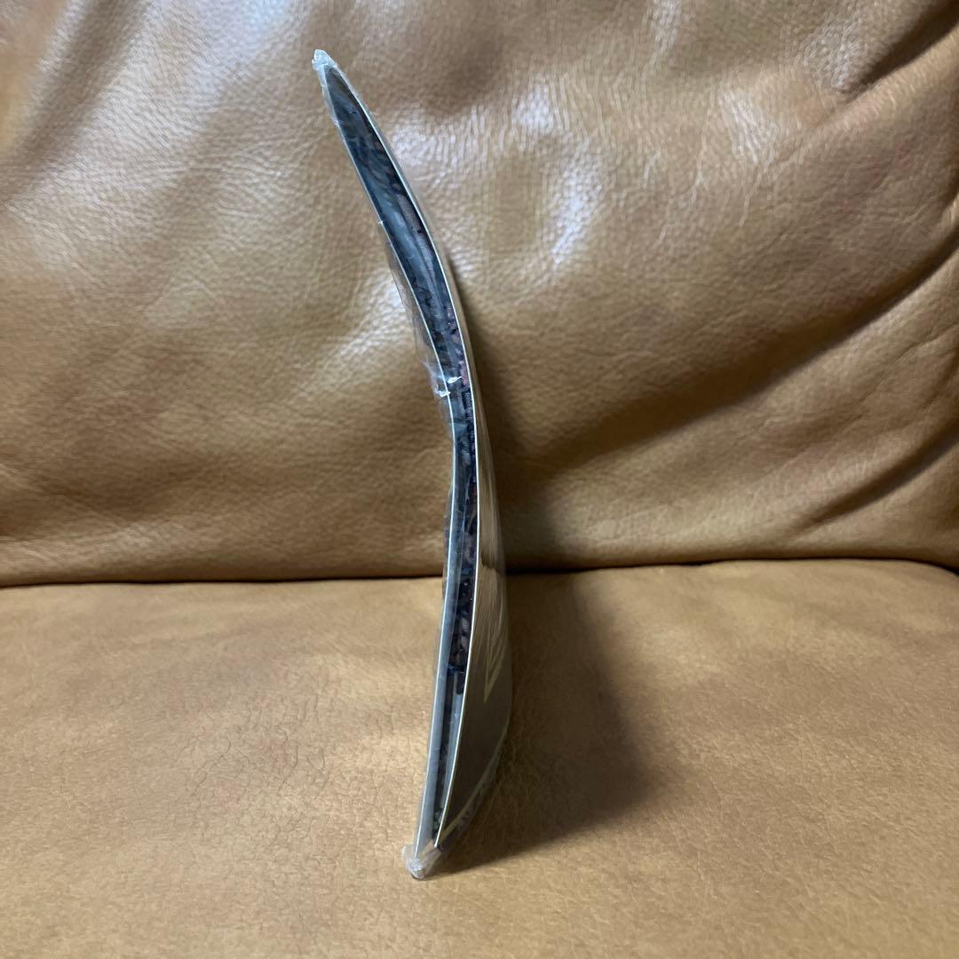 米津玄師　ルーヴルNo.9 特別出展絵柄の大判スカーフ