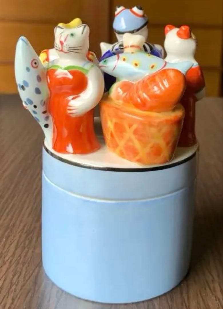 ビレロイ&ボッホ　猫の小物入れ