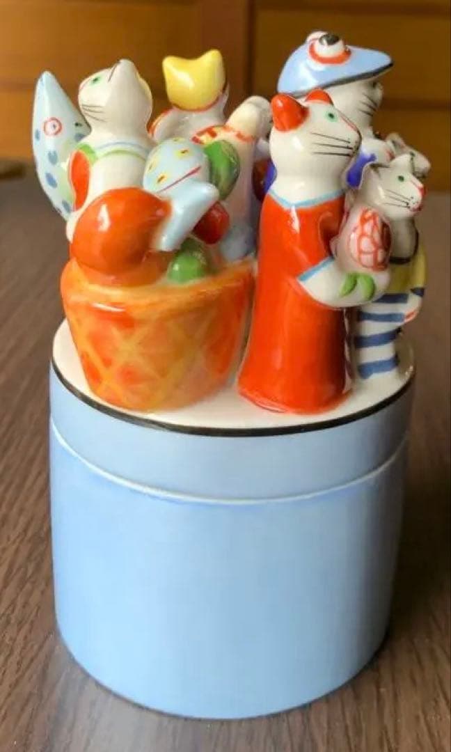 ビレロイ&ボッホ　猫の小物入れ
