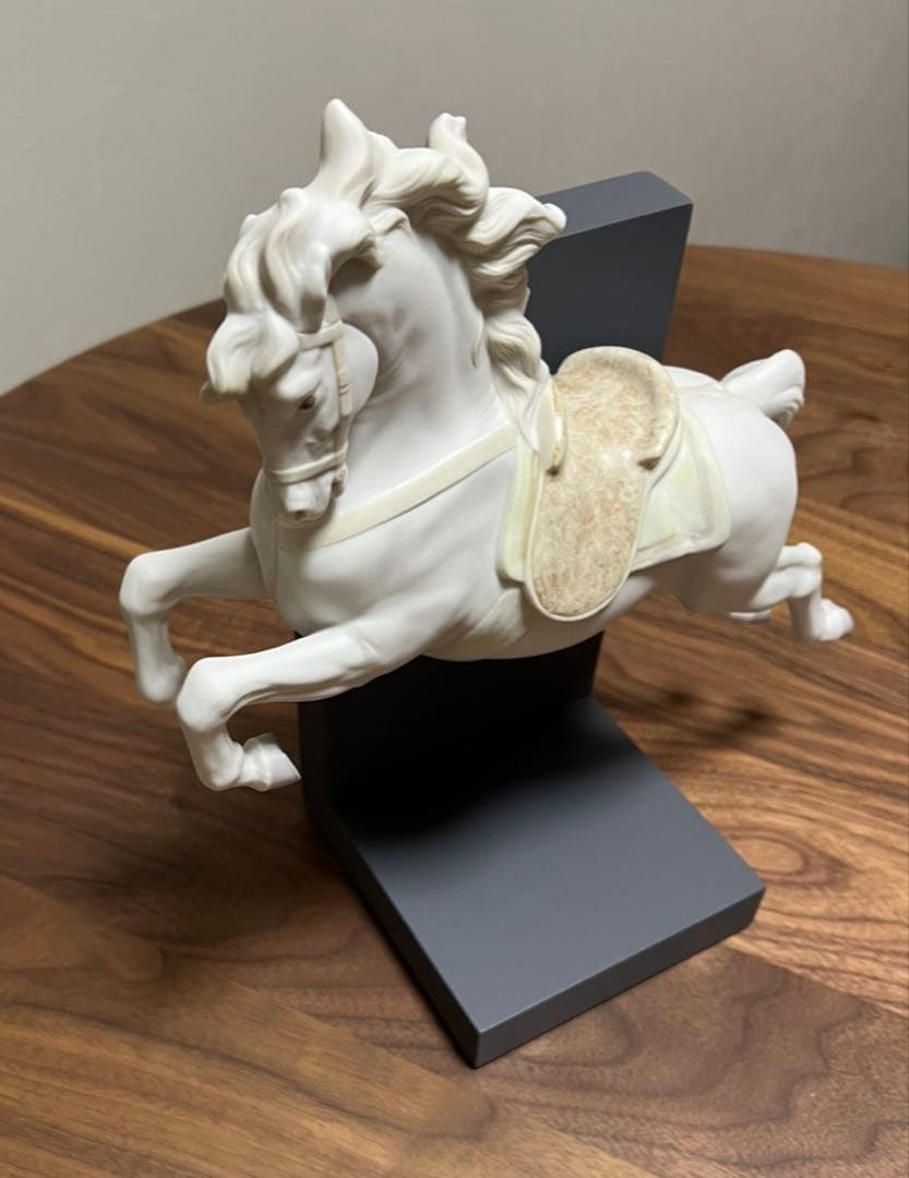 Lladro リヤドロ馬の彫刻 挑戦
