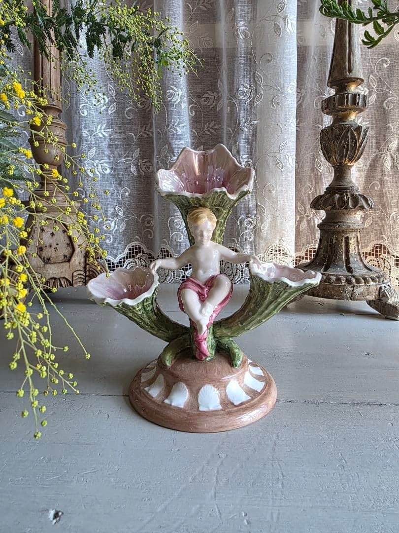  ウェッジウッド フラワーベース 花器 花瓶 フィギュリン