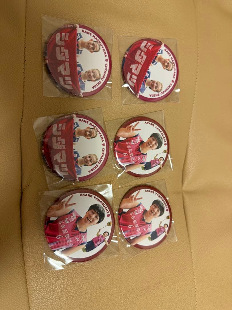 再春館製薬所志田千陽 松山奈未山口茜3選手直筆サイン色紙 缶バッジ トート生写真