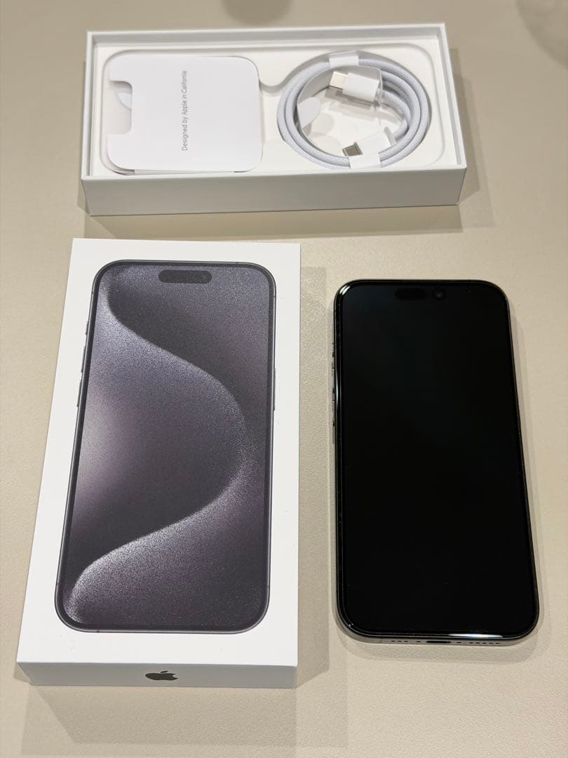 iPhone 15 Pro ブラックチタニウム 128GB おまけ付き