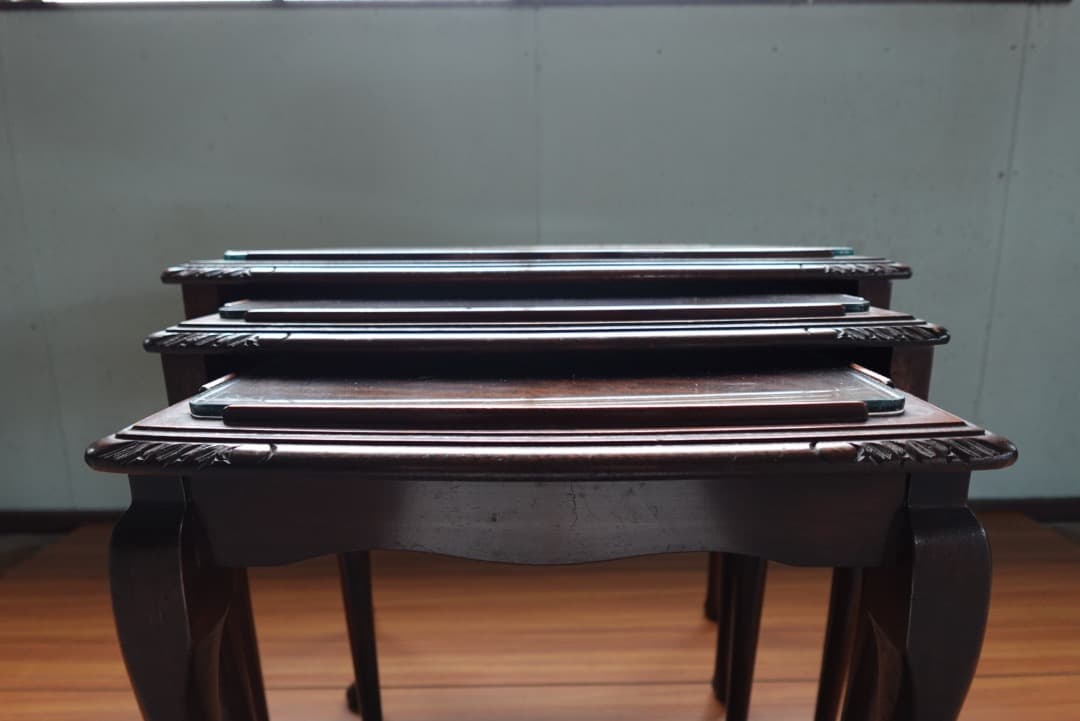 イギリス製 アンティーク 家具　ネストテーブル