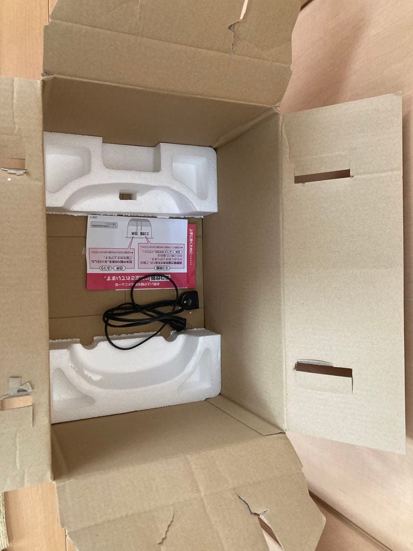 ３回使用　未使用に近い　象印 NL-DA10-WA 炊飯器 ホワイト　欠品有り