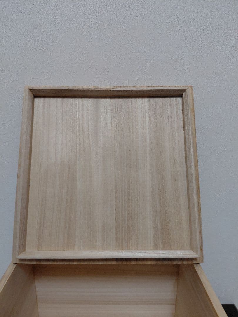 景徳鎮製 染付末広形水指 共箱 茶道具