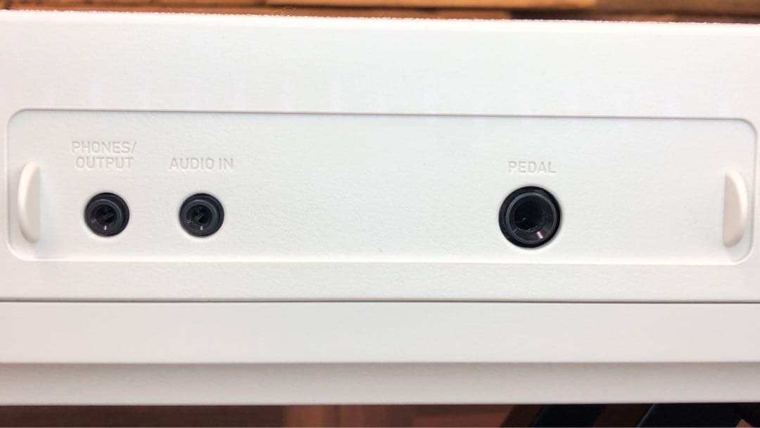 CASIO CT-S1WE 電子キーボード 白 動作品 譜面台付