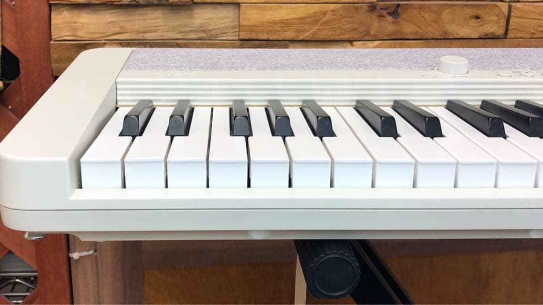 CASIO CT-S1WE 電子キーボード 白 動作品 譜面台付