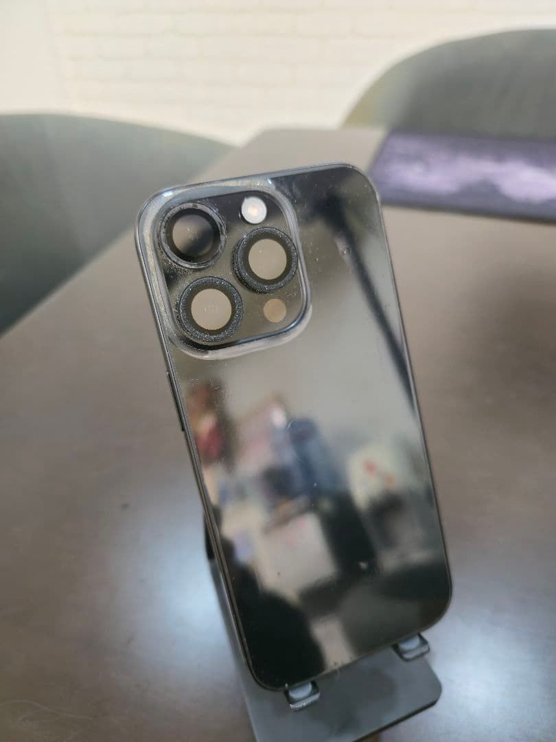 アメリカ版iPhone16pro 1TB SIMフリー ブラックチタニウム 美品