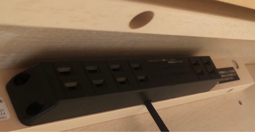 ベネッセ×カリモク 学習机 学びデスク幅110センチ ホワイト ライト付